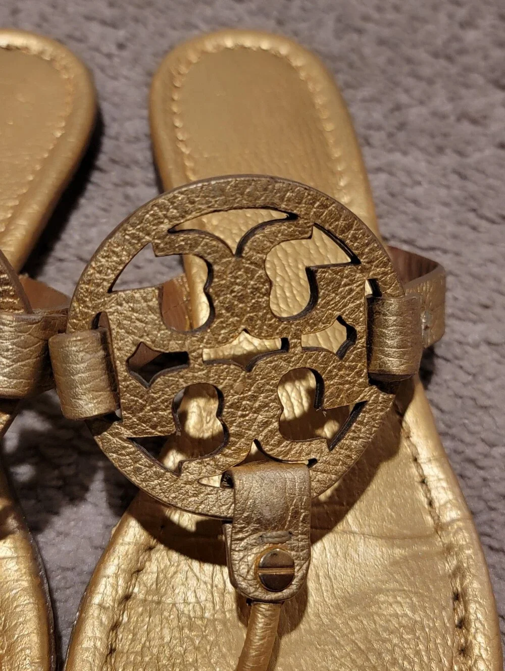 Tory Burch Miller Metallic Gold Pebbled Leather Sandals Size 7.5